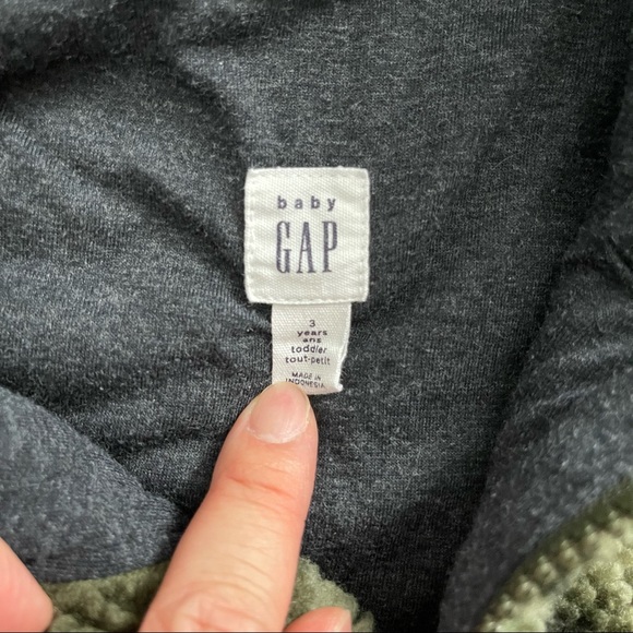 ❄️ EEUC GAP KIDS TODDLER 3T TEDDY SHERPA LINED COLD CONTROL WINTER JACKET CAMO - Picture 2 of 3